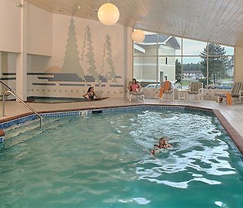 Spruceglen Inn グランド・マレー エクステリア 写真